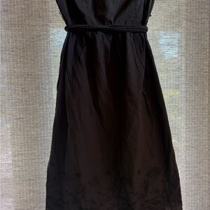 GAP Black Sleeveless Midi Dress with Waist Tie